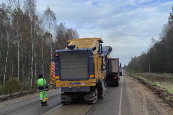 Стартовал ремонт второго участка дороги Смоленск-Красный