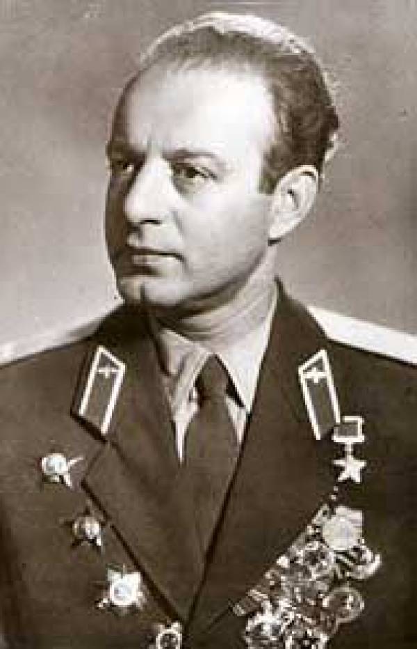 Левин Борис Савельевич Левин Борис Савельевич