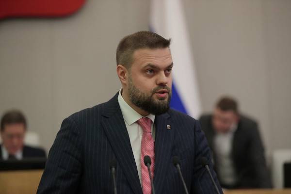 Артём Туров: Основной принцип «Единой России» – работа на всех уровнях Артём Туров: Основной принцип «Единой России» – работа на всех уровнях