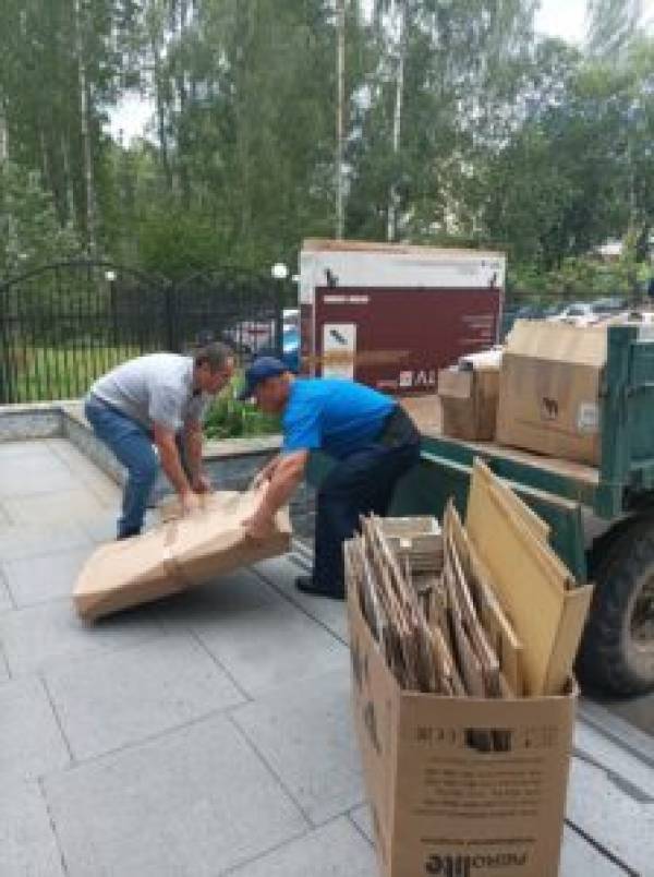 Работники Смоленской АЭС собрали и отправили на повторное использование более четырех тонн бумаги Работники Смоленской АЭС собрали и отправили на повторное использование более четырех тонн бумаги