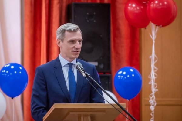 Врио губернатора поздравляет смолян с Международным Днём защиты детей