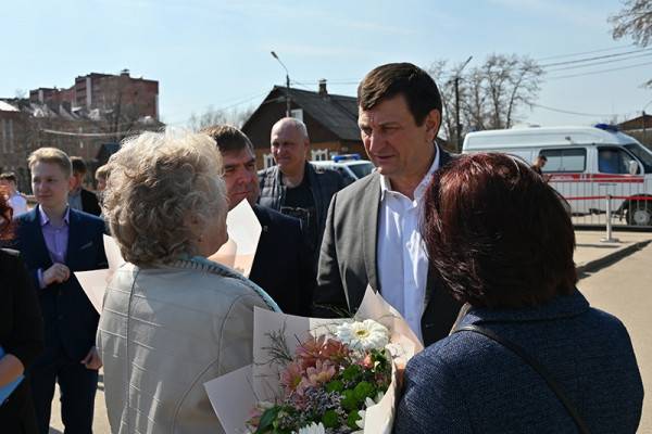 Игорь Ляхов почтил память Юрия Гагарина и встретился с его родственниками