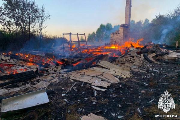 В районе Дорогобуж произошла трагедия: в результате пожара погибла пожилая женщина