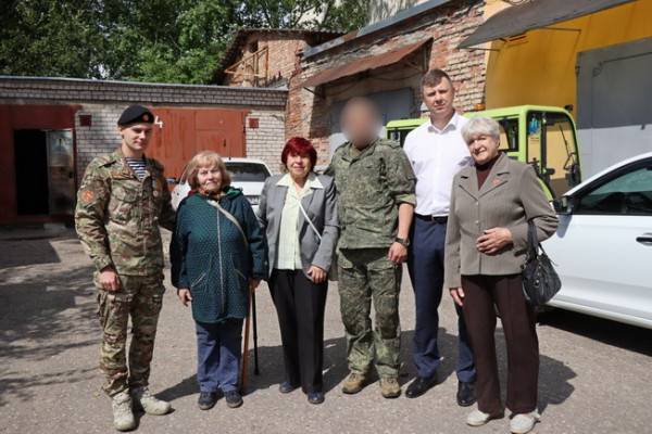 Помощь смоленских волонтеров бойцам радиоразведки