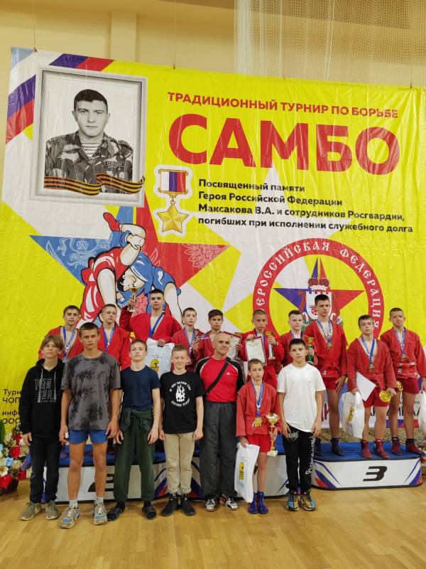 Поздравляем спортсменов из Рославля с отличным выступлением!