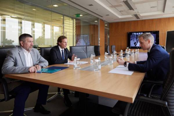 Василий Анохин провел встречу с руководителями ПАО 