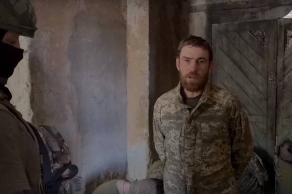 17 украинских морских пехотинцев добровольно сдались в плен