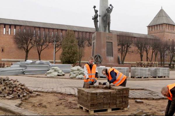 Реконструкция сквера в Смоленске Реконструкция сквера в Смоленске