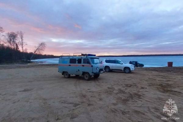 Рыбак погиб от переохлаждения после провала под лед в Смоленской области Рыбак погиб от переохлаждения после провала под лед в Смоленской области