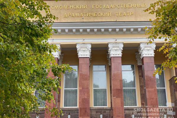 Юбилей театра и экскурсия 'Путешествие по закулисью'