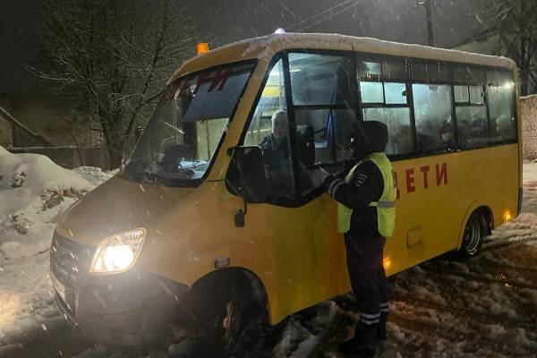 Ярцевские госавтоинспекторы провели профилактическое мероприятие «К знаниям без ДТП!»
