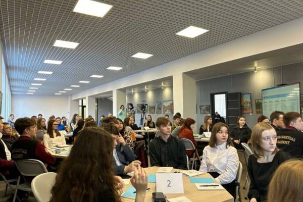 Корпус «За чистые выборы» провел для смоленских студентов модельный образовательный интенсив