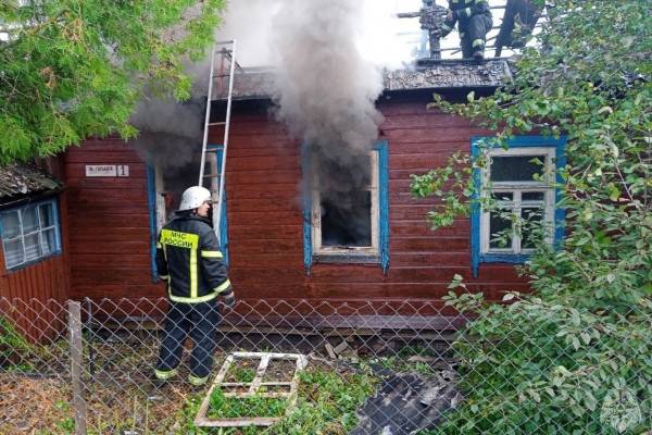 В Рудне на улице Горького горел жилой дом