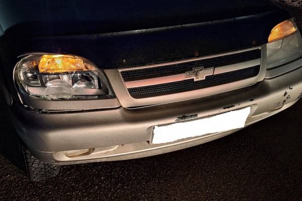 Дорожная авария в Смоленске: столкновение автомобиля с пешеходом Дорожная авария в Смоленске: столкновение автомобиля с пешеходом