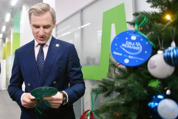 Губернатор Василий Анохин исполнит мечты детей в рамках акции «Ёлка желаний» Губернатор Василий Анохин исполнит мечты детей в рамках акции «Ёлка желаний»