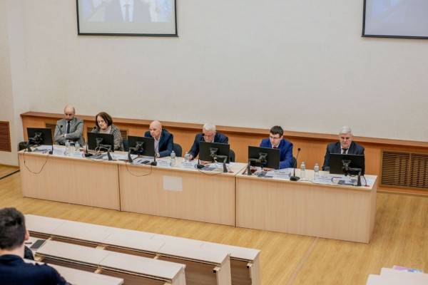 Сотрудник Смоленскэнерго выступил экспертом на Международном инженерном чемпионате