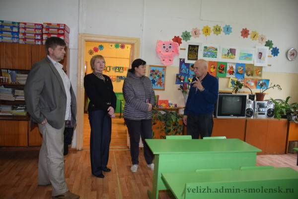 Проверка готовности образовательных учреждений к учебному году в Велижском районе