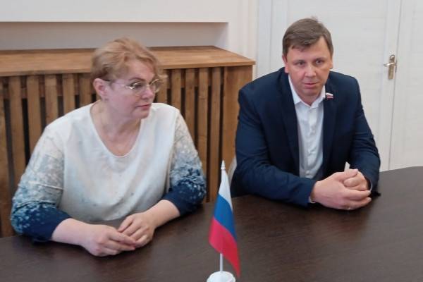 В Смоленске Артем Малащенков встретился с руководством и сотрудниками филиала государственного фонда «Защитники Отечества»