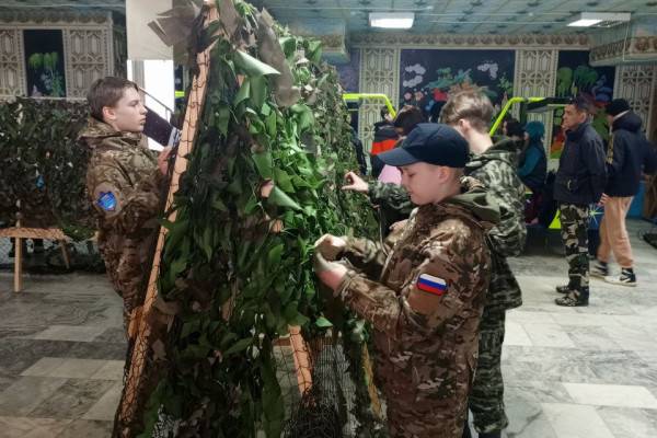 Пограничники из Смоленска посетили детский лагерь «Прудок», который находится в Шумячском районе