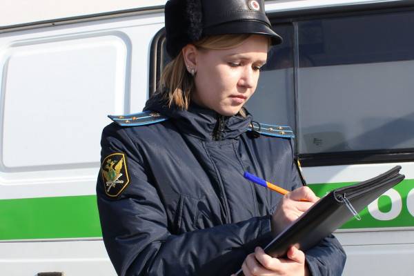 Смолянину назначили 20 часов обязательных работ за неуплату алиментов