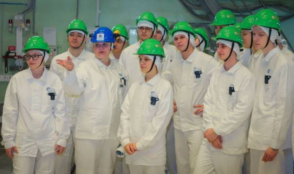 Технический тур студентов МЭИ на Смоленскую АЭС Технический тур студентов МЭИ на Смоленскую АЭС