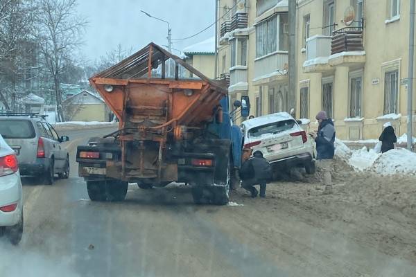 В Смоленске на Витебском шоссе произошла авария