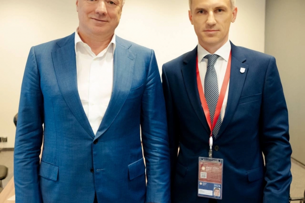 Состоялась рабочая встреча губернатора Василия Анохина с зампредседателя правительства России Маратом Хуснуллиным