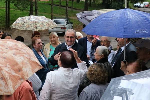 Сергей Неверов рассказал, чего удалось добиться для смолян и Смоленской области в новом созыве