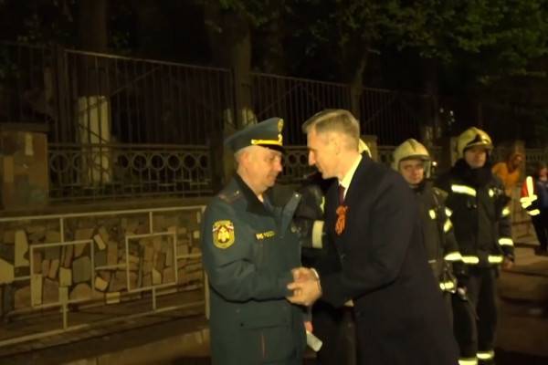 Василий Анохин взял на личный контроль организацию ремонта, пострадавшей в пожаре чулочной фабрики