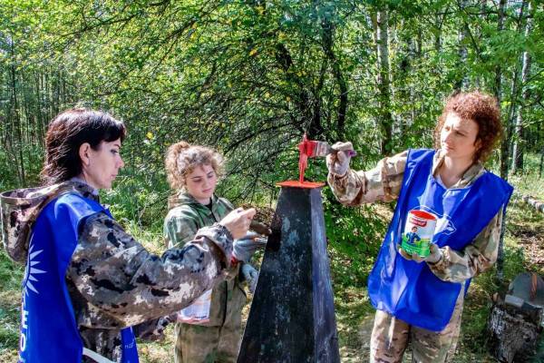 Более 150 памятников в труднодоступных местах привели в порядок ко Дню Доброхотов на Смоленщине