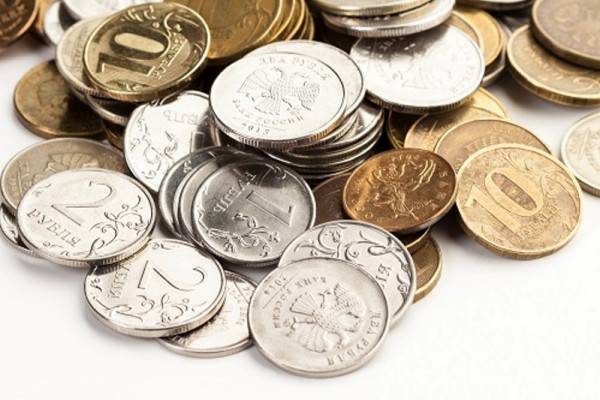 Поддельные деньги в Смоленской области: снижение количества и советы по проверке Поддельные деньги в Смоленской области: снижение количества и советы по проверке