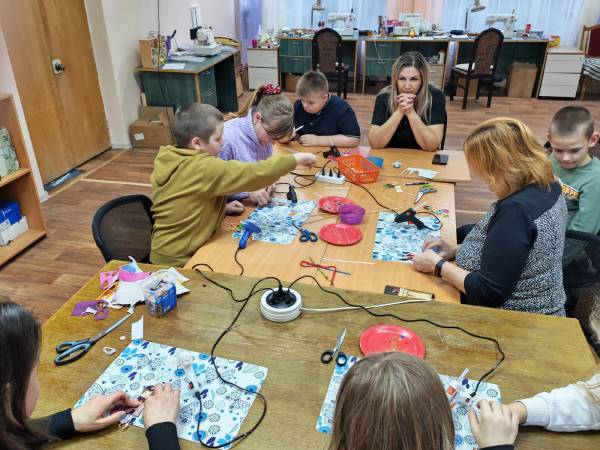 Мастер-класс по созданию фетровых кукол в семейном центре 'Теремок'