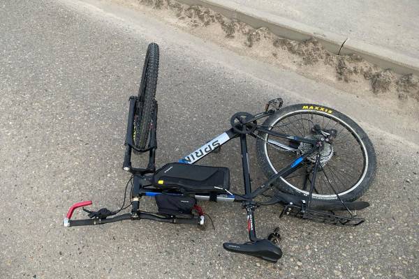 Авария в Рославле: велосипедист нарушил ПДД и попал в ДТП Авария в Рославле: велосипедист нарушил ПДД и попал в ДТП