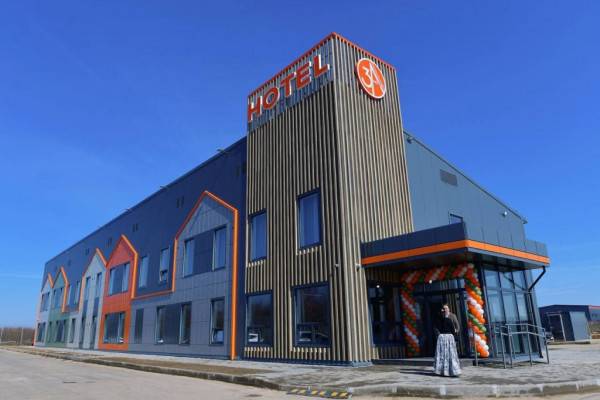 Открытие гостиницы '3А' на М-1 в Смоленске