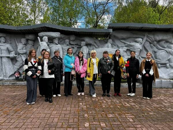 Гражданско-патриотическое воспитание через краеведение и туризм Гражданско-патриотическое воспитание через краеведение и туризм