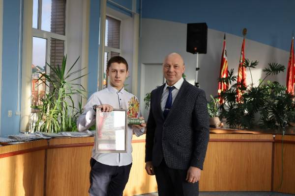 Театральные открытия: итоги конкурса школьных театров Рославльского района