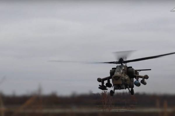 Экипажи Ми-28нм нанесли удар по бронированной технике и живой силе противника в приграничном районе Курской области