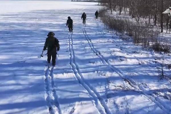 Работа саперов в зоне СВО: уничтожение боеприпасов Работа саперов в зоне СВО: уничтожение боеприпасов