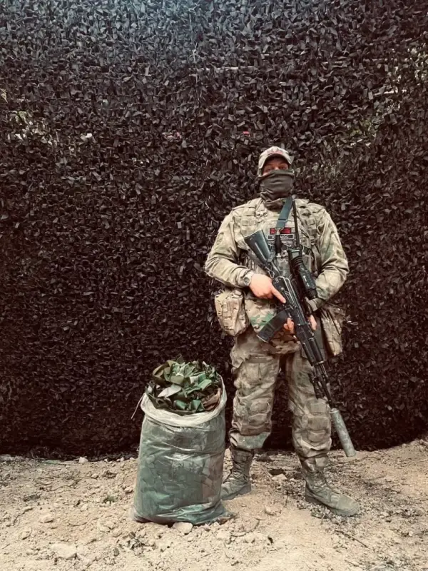 Маскировочные сети своими руками: добровольческая инициатива в Ершичском районе Маскировочные сети своими руками: добровольческая инициатива в Ершичском районе