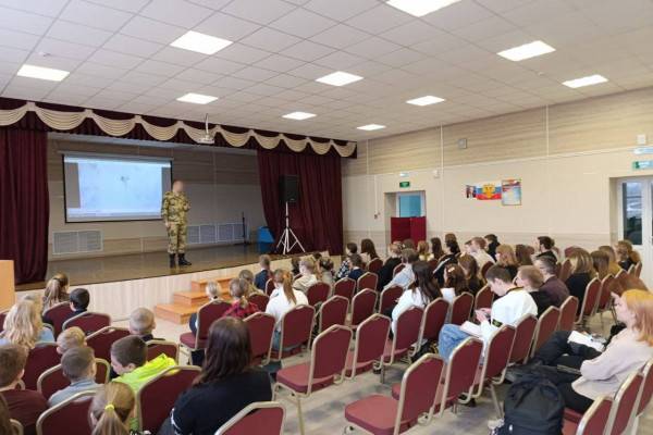 В Смоленской области стартует акция Росгвардии «Неделя мужества» В Смоленской области стартует акция Росгвардии «Неделя мужества»